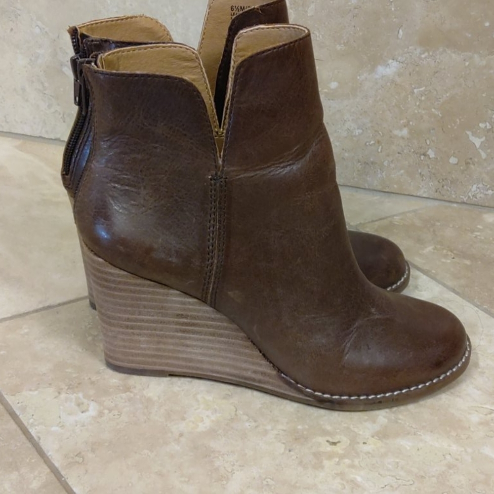 Booties - Picture 2 of 6